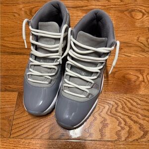 Air Jordan 11 Men’s Cool Gray Size 10.5 Release  Year 2021